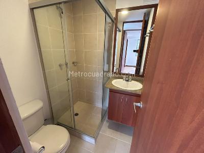 Apartamento de 2 alcobas en arriendo en Quebrada Clara, Envigado, 68 m² · foto 13 de 16