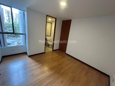 Apartamento de 2 alcobas en arriendo en Quebrada Clara, Envigado, 68 m² · foto 14 de 16