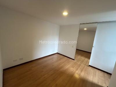 Apartamento de 2 alcobas en arriendo en Quebrada Clara, Envigado, 68 m² · foto 15 de 16
