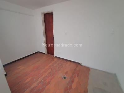 Apartamento de 3 alcobas en arriendo en Laureles, Medellín, 120 m² · foto 8 de 19