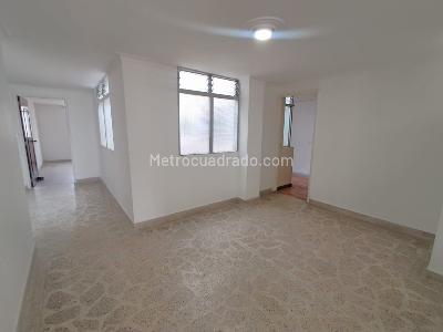 Apartamento de 3 alcobas en arriendo en Laureles, Medellín, 120 m² · foto 9 de 19