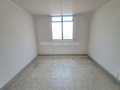 Apartamento de 3 alcobas en arriendo en Laureles, Medellín, 120 m² · foto 14 de 19