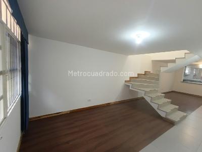 Casa de 3 alcobas en arriendo en Bosque Popular, Bogotá, 120 m² · foto 2 de 20