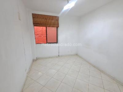 Apartamento de 2 alcobas en arriendo en La Almeria, Medellín, 48 m² · foto 5 de 13