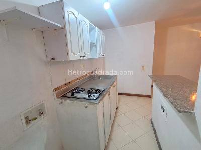 Apartamento de 2 alcobas en arriendo en La Almeria, Medellín, 48 m² · foto 12 de 13