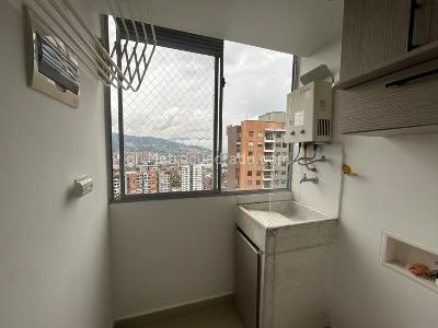 Apartamento de 3 alcobas en arriendo en Envigado, Envigado, 74 m² · foto 4 de 20