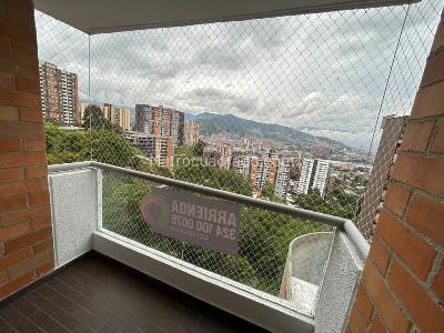 Apartamento de 3 alcobas en arriendo en Envigado, Envigado, 74 m² · foto 9 de 20