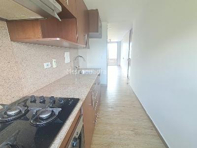Apartamento de 2 alcobas en arriendo en Castropol, Medellín, 89 m² · foto 5 de 20