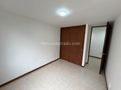 Apartamento de 3 alcobas en arriendo en Zuñiga, Envigado, 84 m² · foto 13 de 18