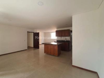 Apartamento de 3 alcobas en arriendo en Las Acacias, Medellín, 105 m² · foto 1 de 20