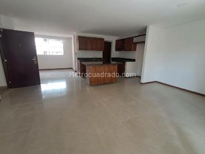 Apartamento de 3 alcobas en arriendo en Las Acacias, Medellín, 105 m² · foto 3 de 20