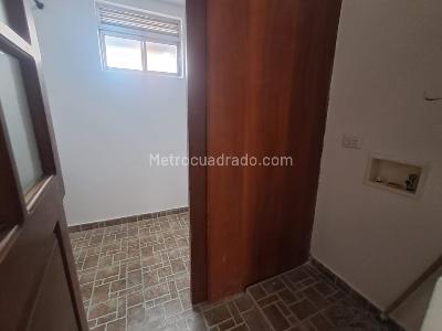 Apartamento de 3 alcobas en arriendo en Las Acacias, Medellín, 105 m² · foto 8 de 20