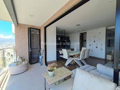 Apartamento de 3 alcobas en venta en El Castillo, Medellín, 138 m² · foto 16 de 20