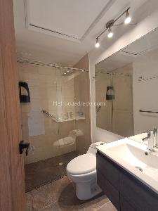 Apartamento de 4 alcobas en arriendo en Los Andes, Bogotá, 138 m² · foto 16 de 17