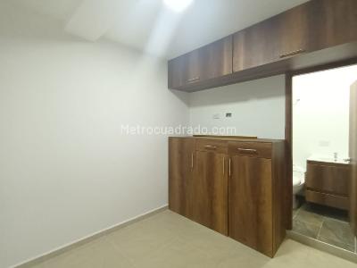 Apartamento de 3 alcobas en arriendo en La Colina, Medellín, 65 m² · foto 6 de 14