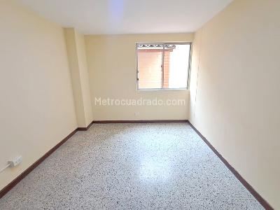 Apartamento de 3 alcobas en arriendo en Laureles, Medellín, 120 m² · foto 10 de 16