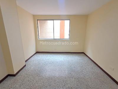 Apartamento de 3 alcobas en arriendo en Laureles, Medellín, 120 m² · foto 12 de 16