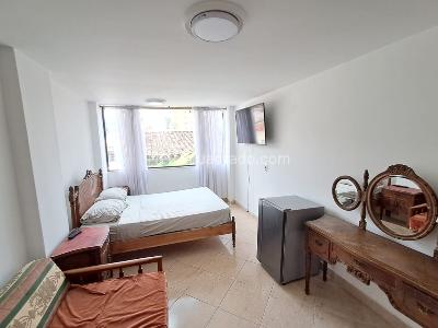 Apartamento de 3 alcobas en arriendo en Patio Bonito, Medellín, 110 m² · foto 14 de 16