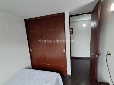 Apartamento de 3 alcobas en arriendo en Las Palmas, Medellín, 75 m² · foto 10 de 18