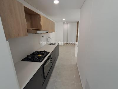 Apartamento de 2 alcobas en arriendo en Ciudad Del Rio, Medellín, 72 m² · foto 2 de 14