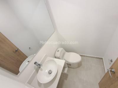 Apartamento de 2 alcobas en arriendo en Ciudad Del Rio, Medellín, 72 m² · foto 5 de 14