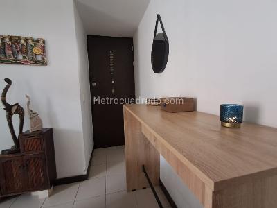 Apartamento de 2 alcobas en venta en Calasanz, Medellín, 44 m² · foto 5 de 16