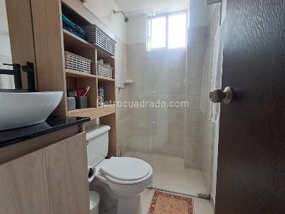 Apartamento de 2 alcobas en venta en Calasanz, Medellín, 44 m² · foto 8 de 16