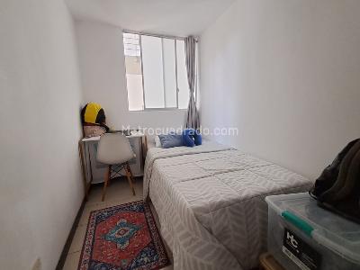 Apartamento de 2 alcobas en venta en Calasanz, Medellín, 44 m² · foto 9 de 16