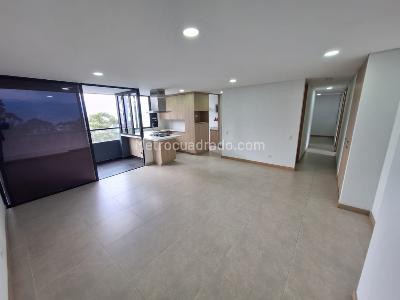 Apartamento de 3 alcobas en arriendo en Asomadera N º2, Medellín, 75 m² · foto 3 de 15