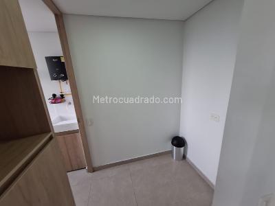 Apartamento de 3 alcobas en arriendo en Asomadera N º2, Medellín, 75 m² · foto 8 de 15