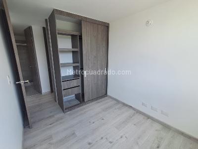 Apartamento de 2 alcobas en arriendo en Santa Teresa, Bogotá, 60 m² · foto 9 de 18