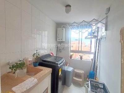 Apartamento de 2 alcobas en arriendo en Las Acacias, Medellín, 89 m² · foto 8 de 17