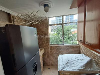 Apartamento de 3 alcobas en arriendo en Altos Del Poblado, Medellín, 70 m² · foto 4 de 15