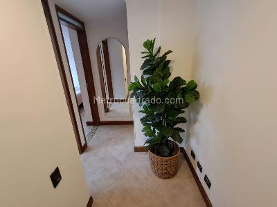 Apartamento de 3 alcobas en arriendo en Altos Del Poblado, Medellín, 70 m² · foto 6 de 15