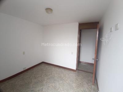 Apartamento de 3 alcobas en venta en El Trianon, Envigado, 135 m² · foto 10 de 20