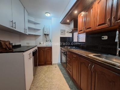 Apartamento de 3 alcobas en venta en El Trianon, Envigado, 135 m² · foto 5 de 20