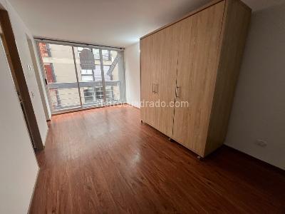 Apartamento de 1 alcoba en arriendo en Chapinero Central, Bogotá, 32 m² · foto 2 de 12