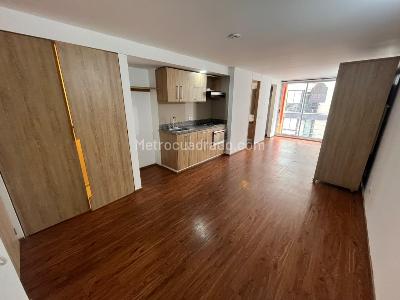 Apartamento de 1 alcoba en arriendo en Chapinero Central, Bogotá, 32 m² · foto 3 de 12