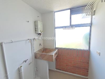 Apartamento de 3 alcobas en arriendo en Belen, Medellín, 65 m² · foto 14 de 17