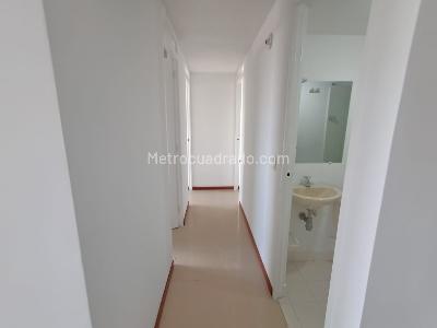 Apartamento de 3 alcobas en arriendo en Belen, Medellín, 65 m² · foto 16 de 17