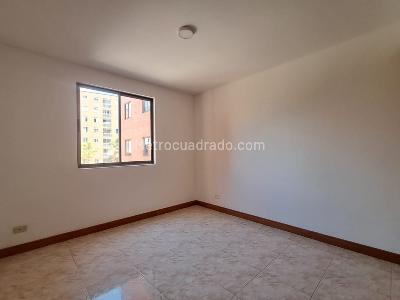 Apartamento de 4 alcobas en venta en Castropol, Medellín, 120 m² · foto 13 de 20