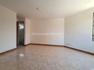 Apartamento de 4 alcobas en venta en Castropol, Medellín, 120 m² · foto 16 de 20