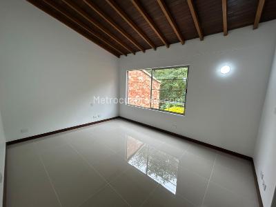 Casa de 3 alcobas en arriendo en Envigado, Envigado, 180 m² · foto 19 de 20