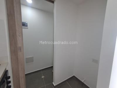 Apartaestudio en arriendo en Santa Fé, Medellín, 31 m² · foto 2 de 8