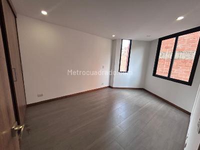 Apartaestudio en arriendo en Conquistadores, Medellín, 35 m² · foto 10 de 13
