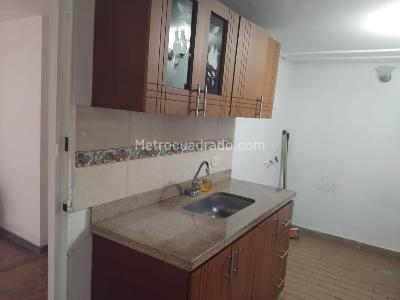 Apartaestudio en arriendo en Fátima, Medellín, 45 m² · foto 3 de 9