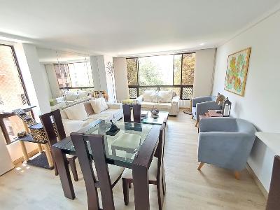 Apartamento de 3 alcobas en arriendo en Las Lomas, Medellín, 106 m² · foto 2 de 17