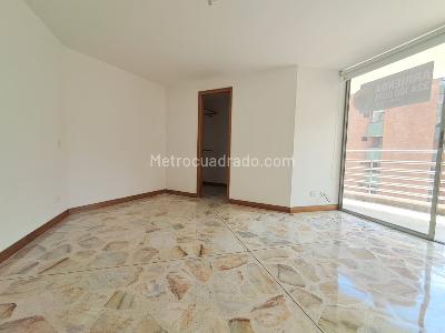 Apartaestudio en arriendo en Las Acacias, Medellín, 55 m² · foto 14 de 19