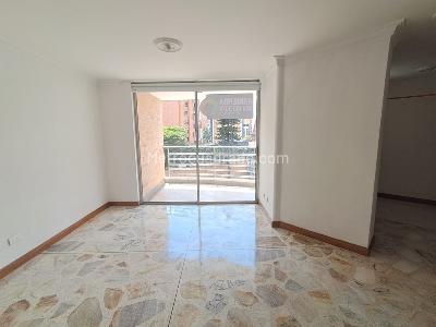 Apartaestudio en arriendo en Las Acacias, Medellín, 55 m² · foto 9 de 19