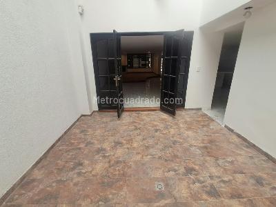 Casa de 4 alcobas en arriendo en Modelia, Bogotá, 350 m² · foto 13 de 20